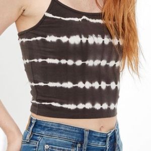 american eagle tank top!